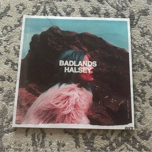 Badlands Halsey Vinyl - Light Pink 🌸💗